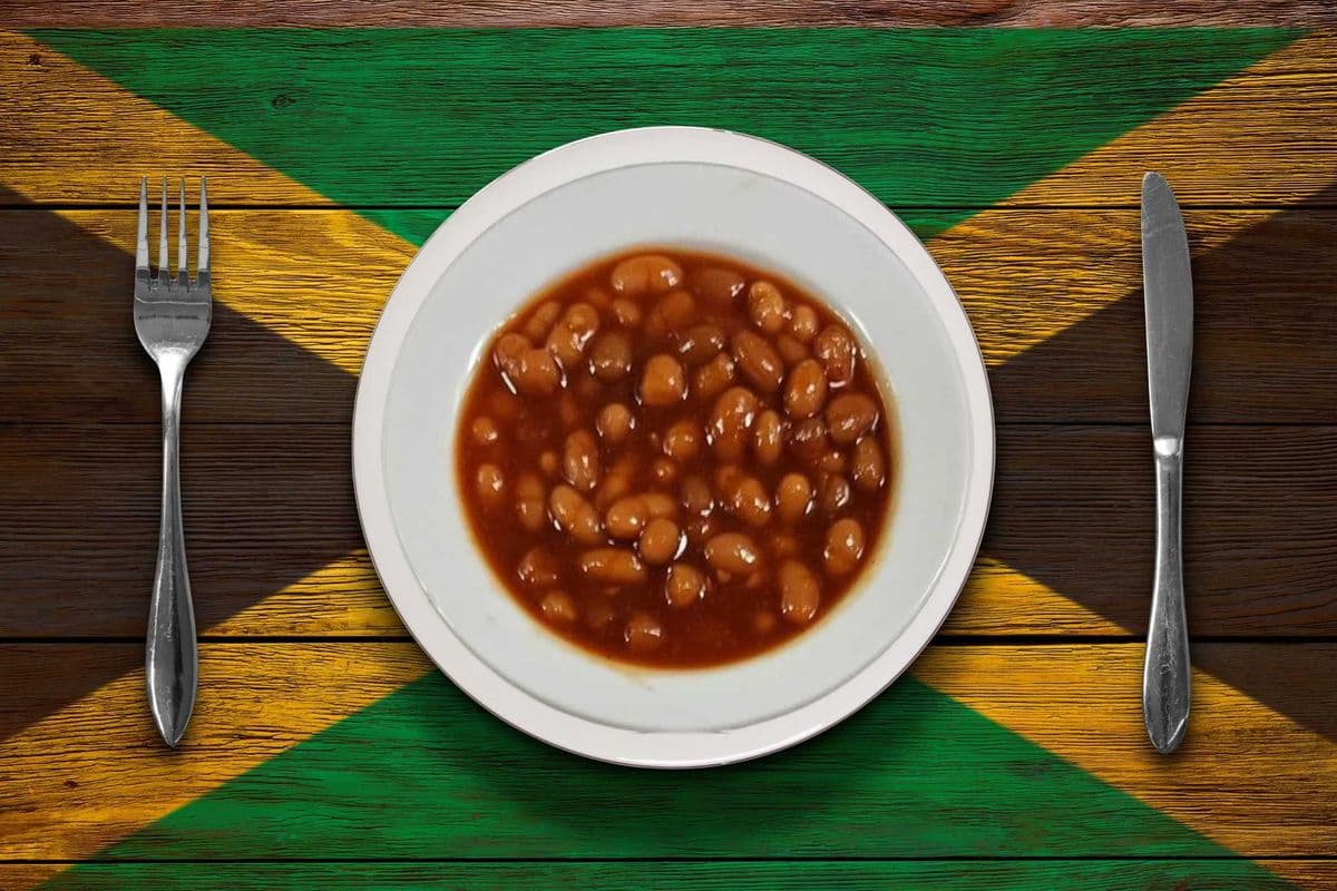 SWEET BAKED BEANS