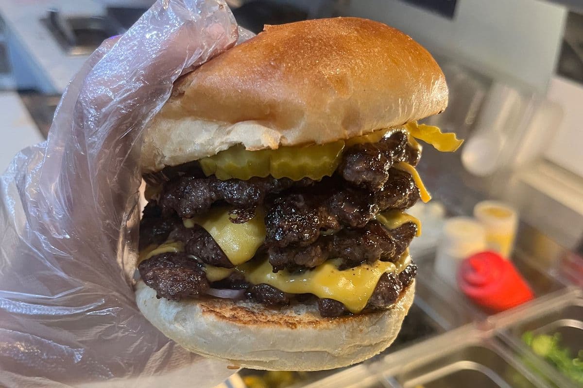 4x4 Burger