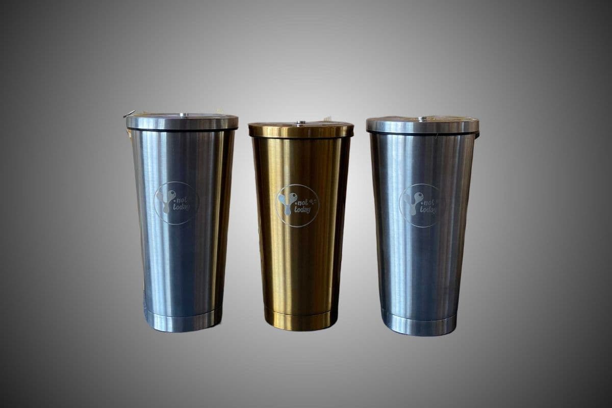 Stainless Steel Vacuum Insulated Travel Mug Tumbler (500 ml)