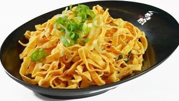 19. Bean Curd Strip with Chili Sauce 红油干丝