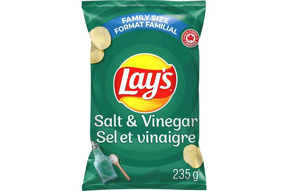 Large Lay's Salt & Vinegar Potato Chips (235g)