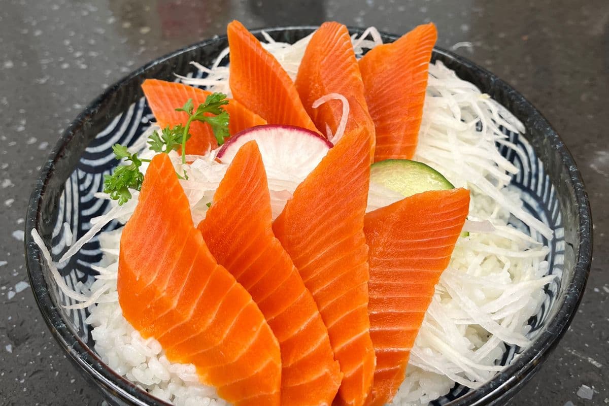 Wild Salmon Don (8 pcs)
