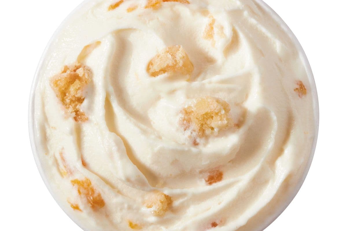 New! Picnic Peach Cobbler BLIZZARD® Treat
