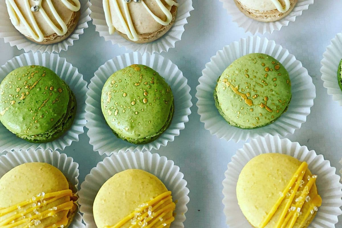 Vanilla Macaron