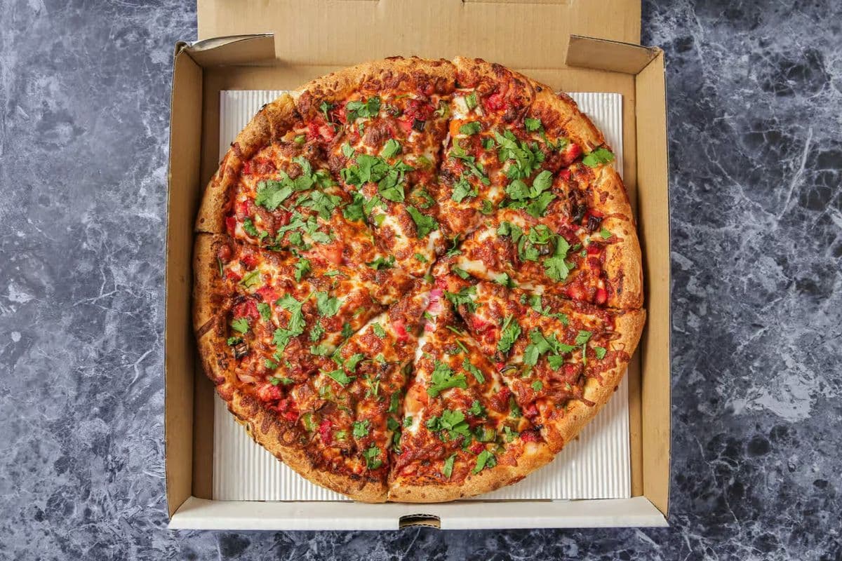 12" Medium Tandoori Lover Pizza