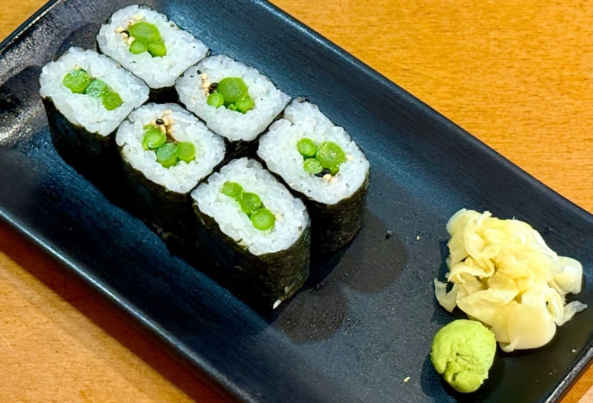 Asparagus Maki (6 pcs)