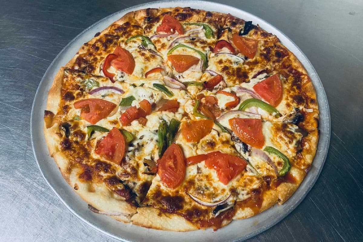 15" Large Vegetarian Pizza