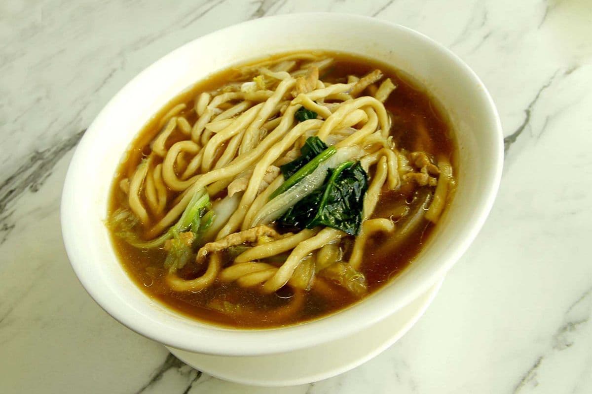 Shanghai Noodle Soup with Pork 上海粗湯麵