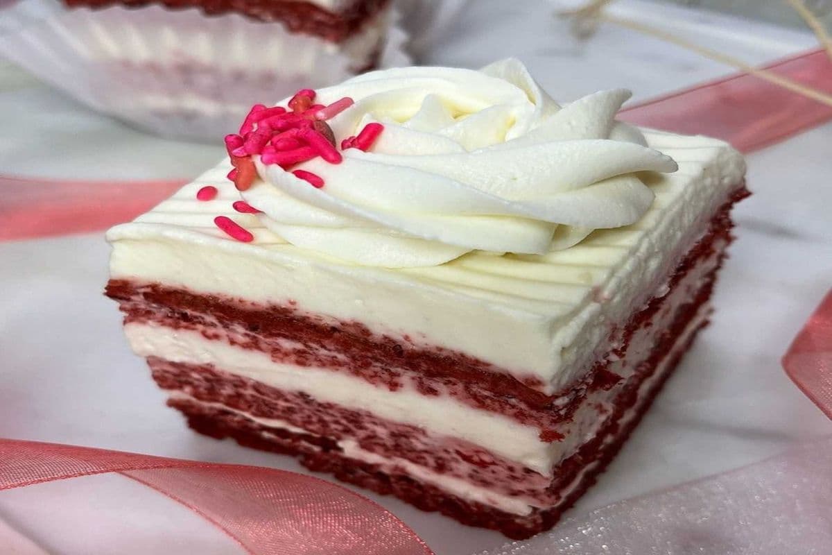 Red Velvet Cake