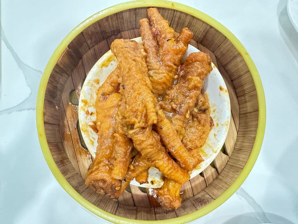 Chicken Feet in Black Bean Sauce 金醬蒸鳳爪