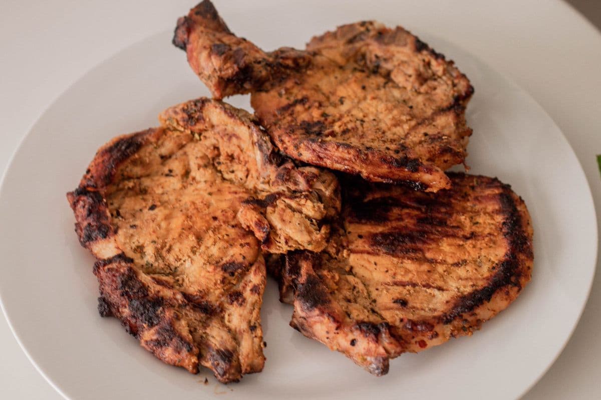Côtelettes de Porc (3) / Pork Chops (3)