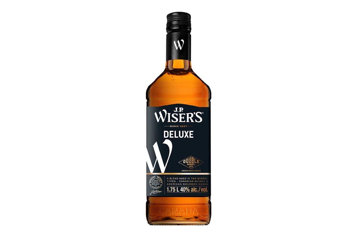 33928. J.P. WISER'S DELUXE (1 x 1.75L)