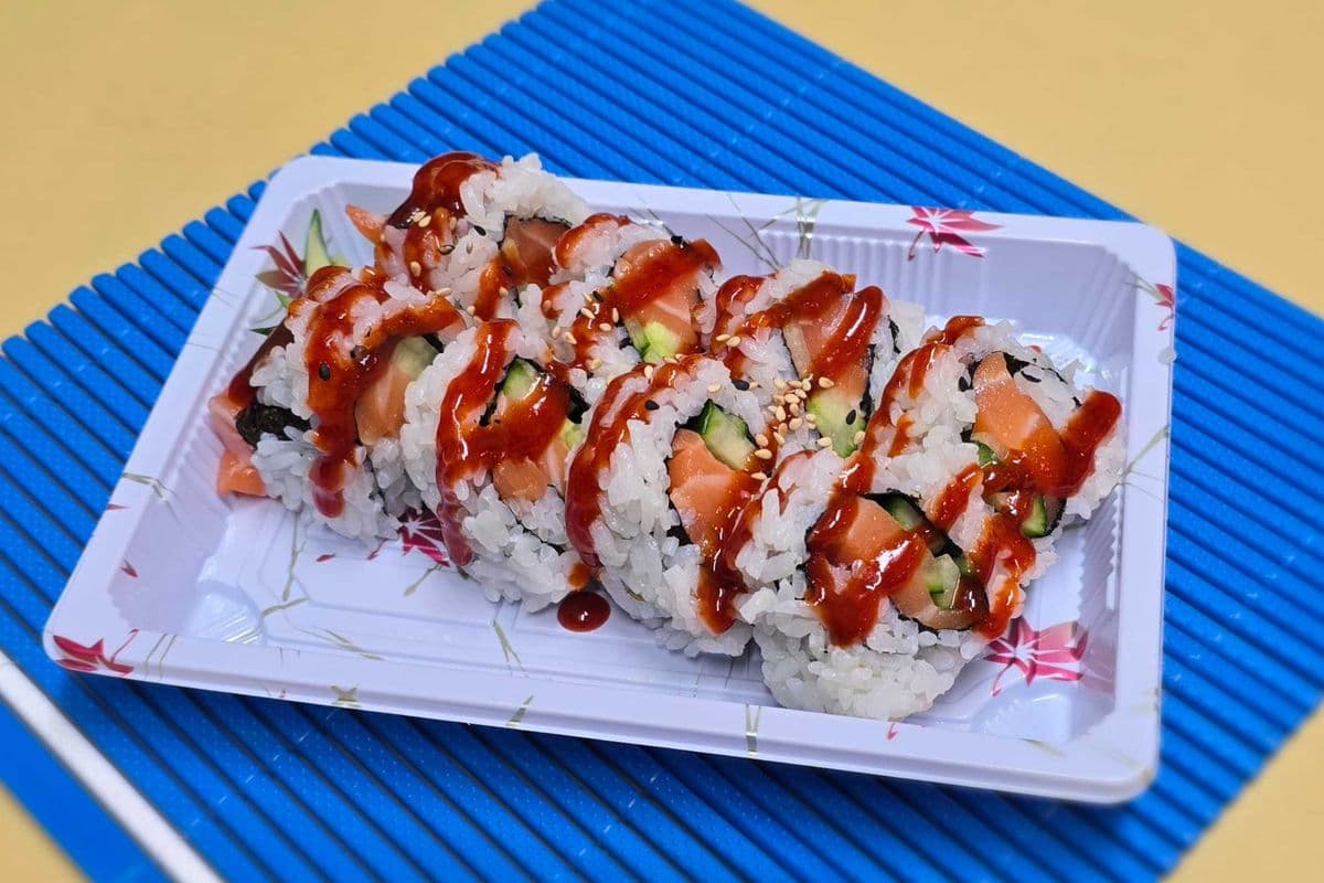 Spicy Salmon Roll