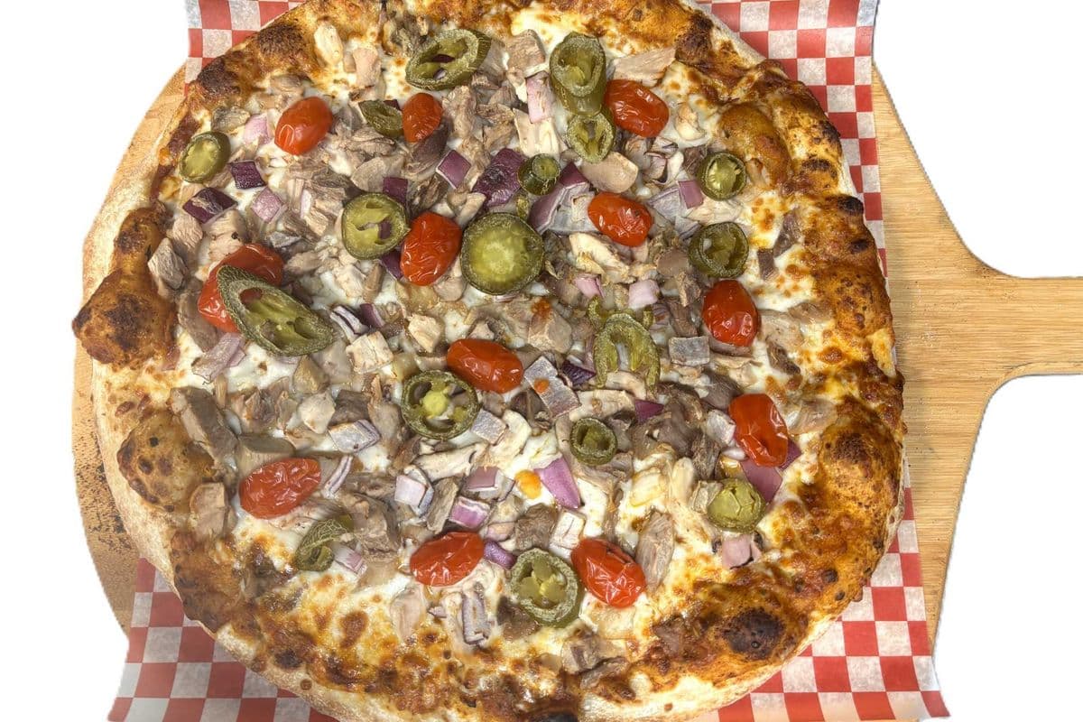 14" Butter Chicken Pizza