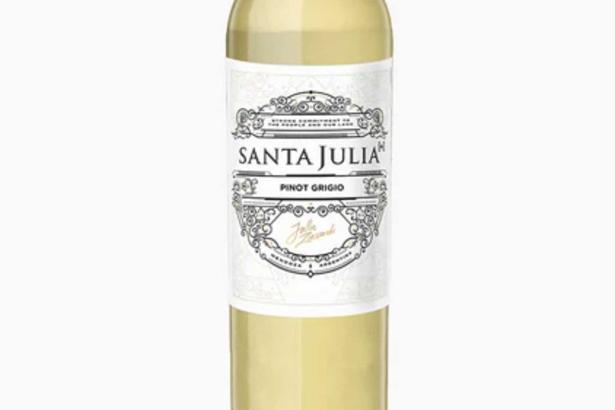 Santa Julia + Pinot Grigio (1 x 750 ml)