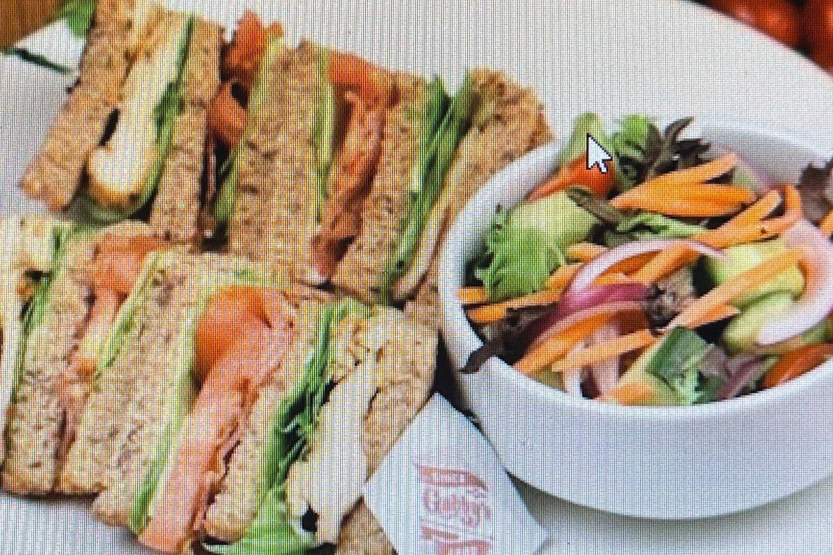 Chicky and Stripy Club Sandwich