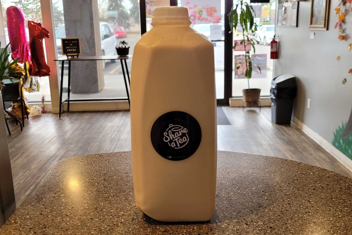 Half Gallon Winter Melon Milk Tea (2 L)