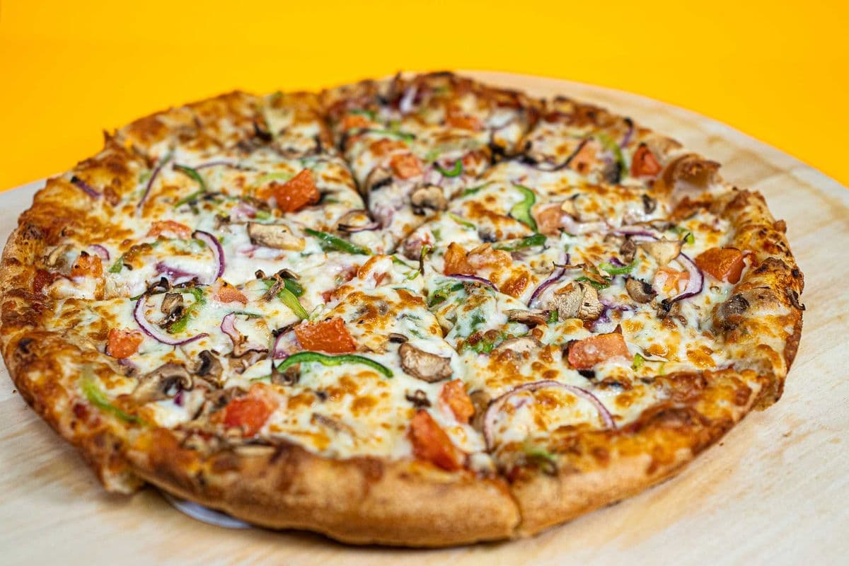 12" Medium Veggie Lovers Pizza