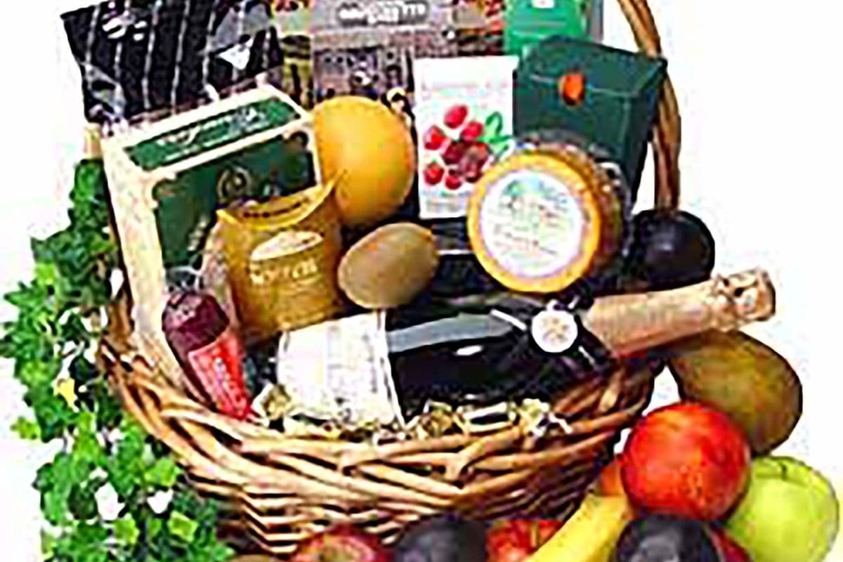 Champagne - Fruit And Gourmet