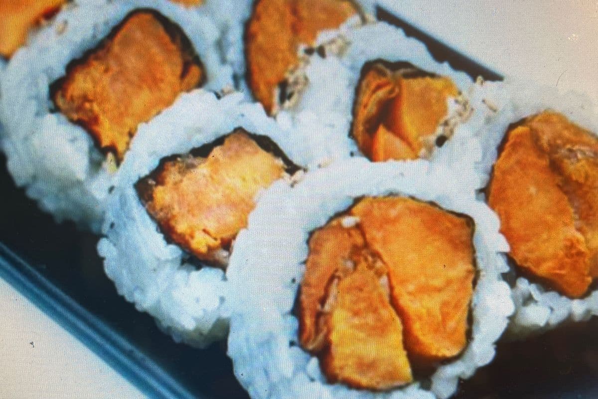 Yam roll (8pcs) 番薯卷8片