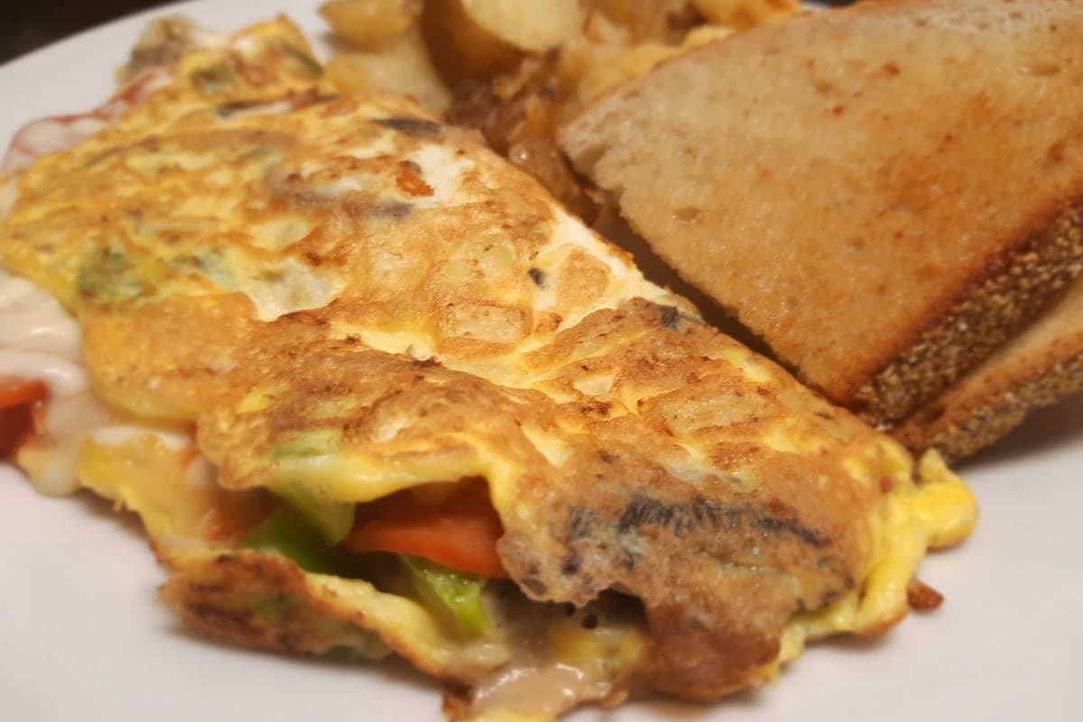 Supreme Pizza Omelette