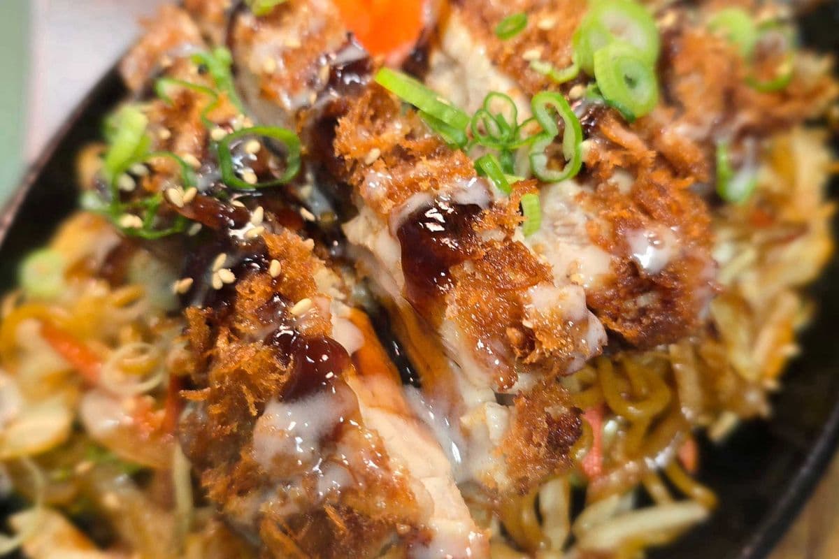 Katsu Yakisoba/ Yakiudon