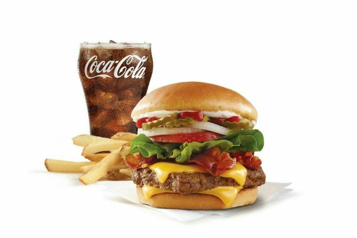 Bacon Deluxe 1/4 lb* Single with Cheese Combo - Small