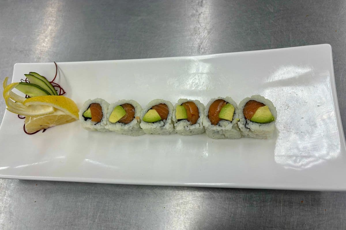 Salmon Avocado Roll