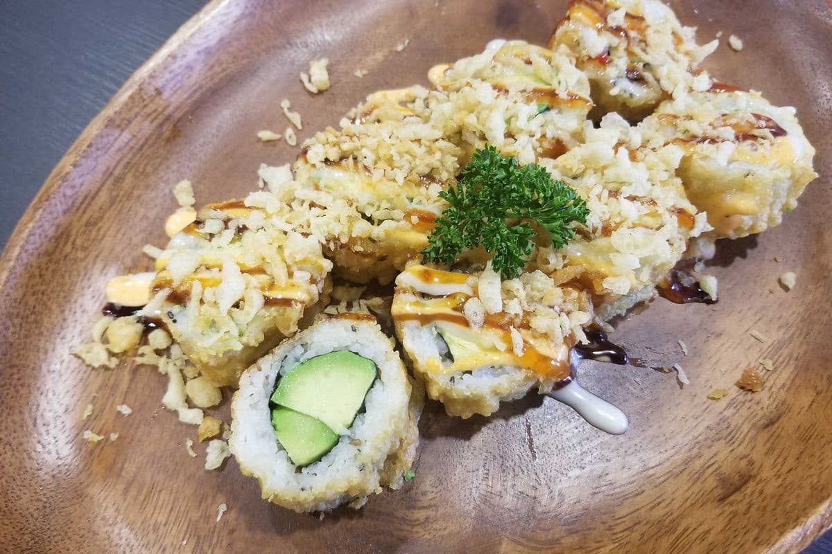 Crying Avo Roll (8pcs)