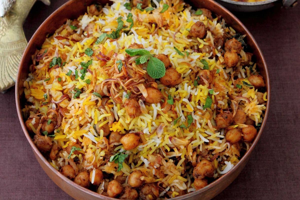 BOGO- CHICKPEAS Dum Biryani (Vegan, Protein-Rich)