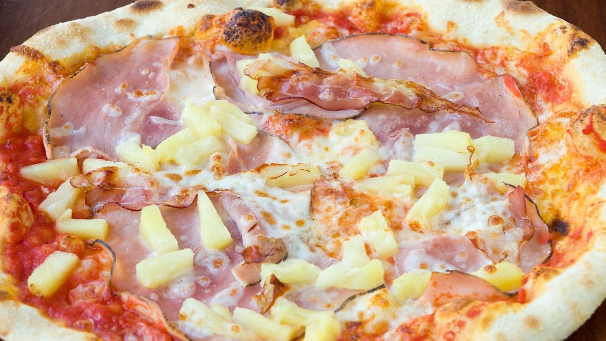 Hawaiian Pizza