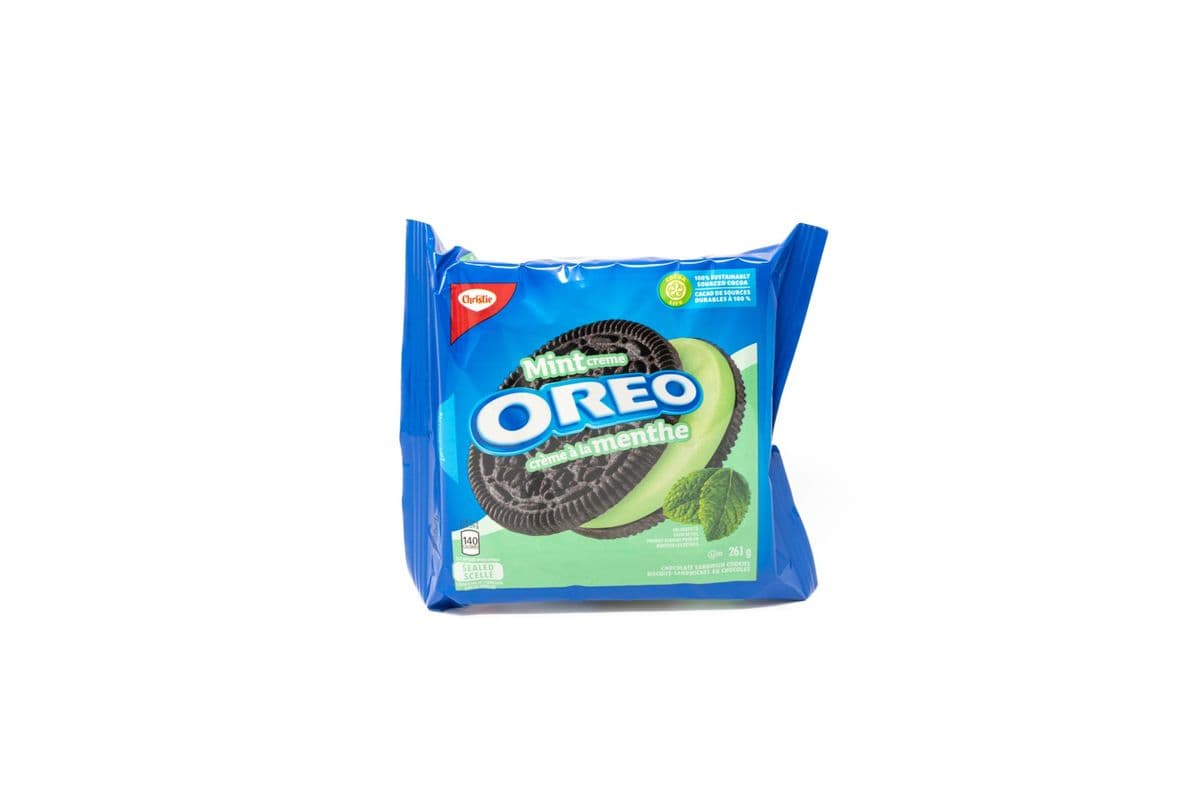 MINT CREME OREO (261g) (140 Cal)