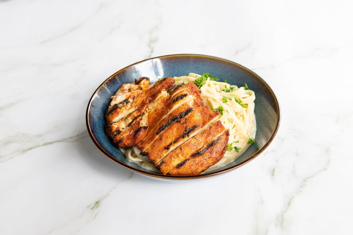 Fettuccine Alfredo