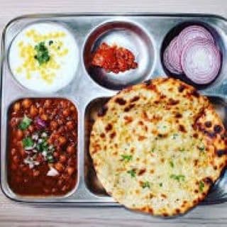 Amritsari kulcha