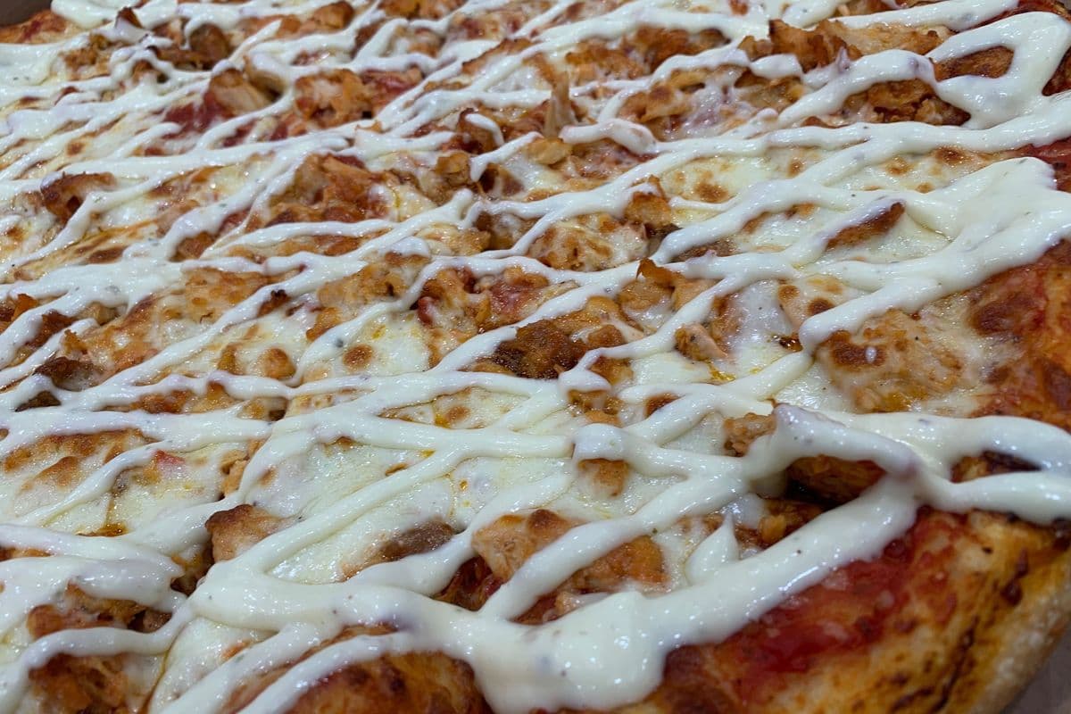 X-Large Shawarma, Donair, or Falafel Pizza