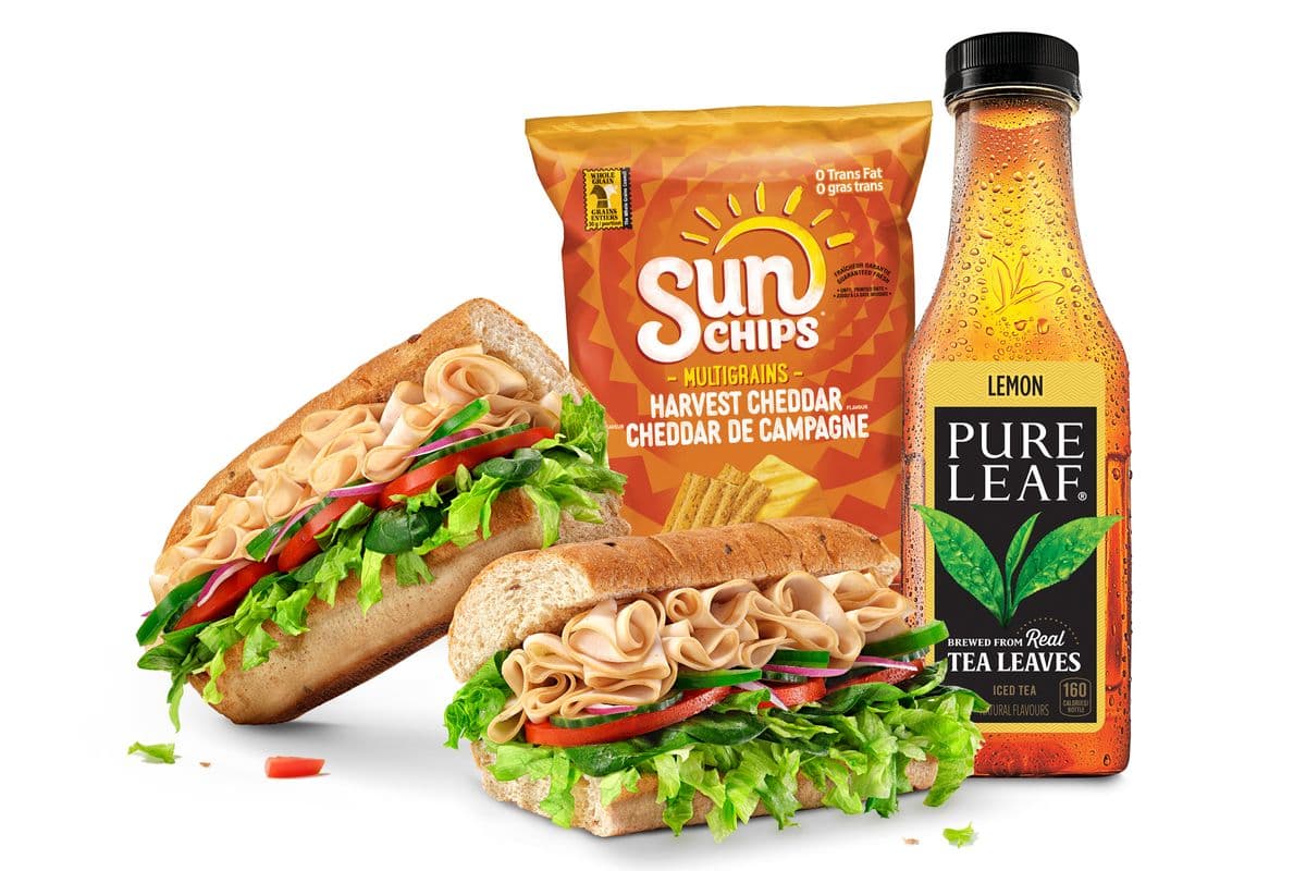 Footlong Turkey Breast Sub Combo (670-960 Cals)