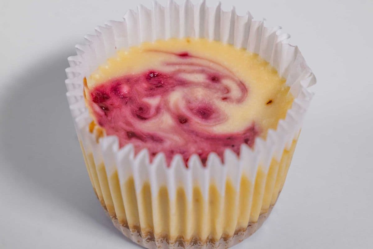 Saturday - Baker's Choice Cheesecakes (6 Pcs)