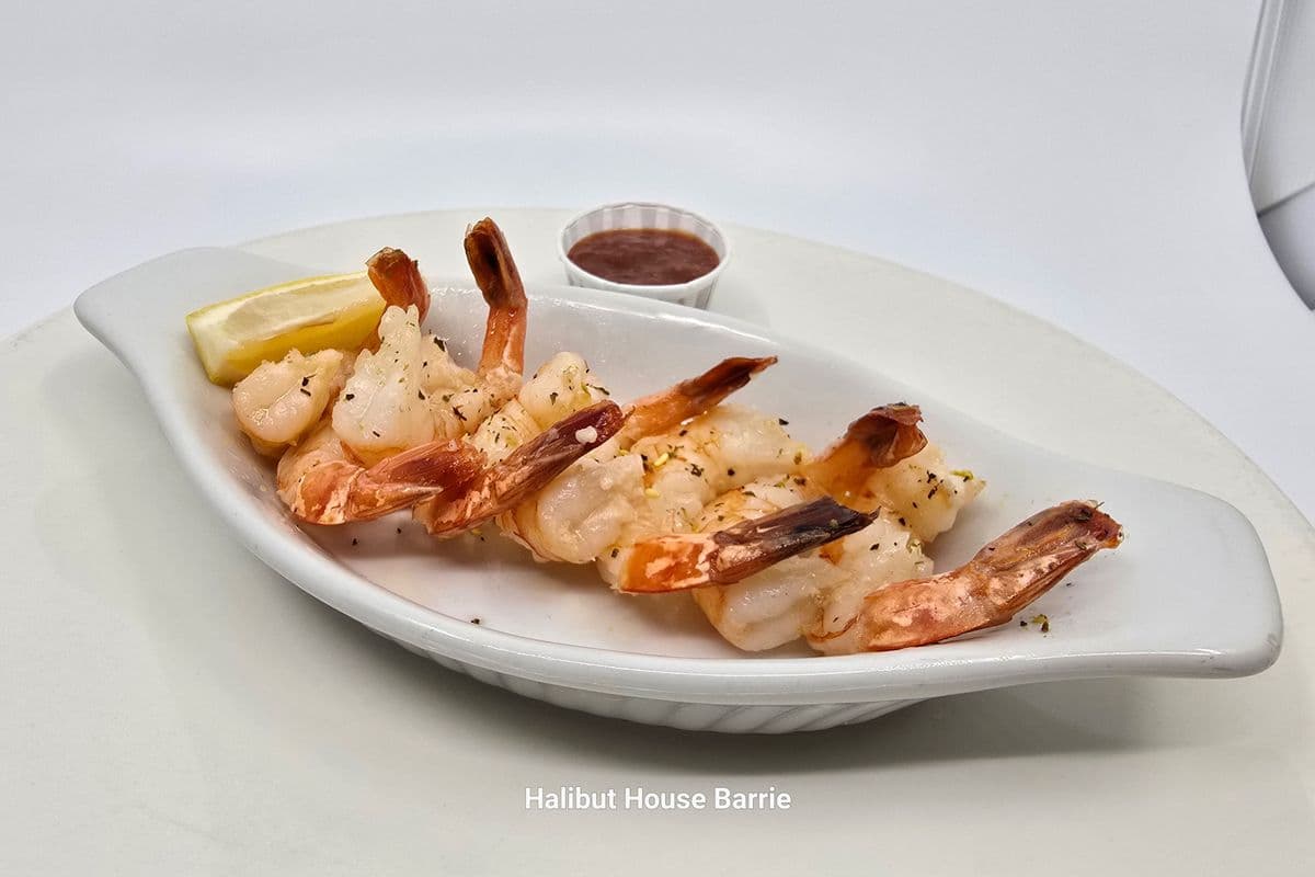 Grilled Shrimp (8 pcs) and Garden Salad