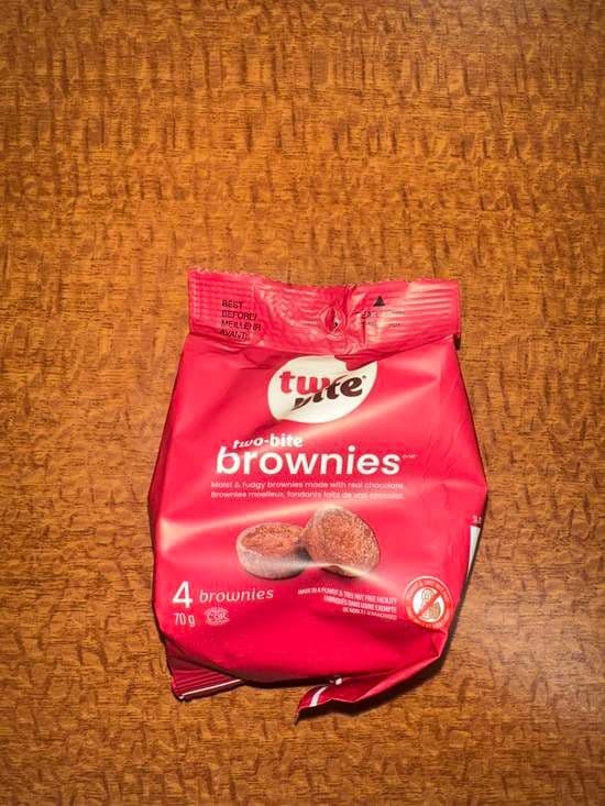 BROWNIE / BROWNIE