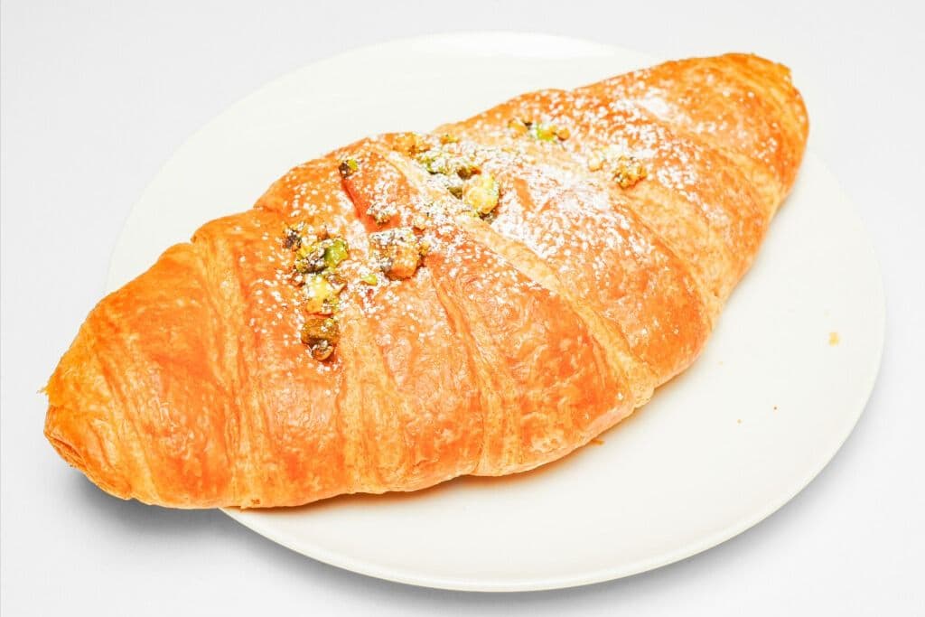Pistachio Croissant