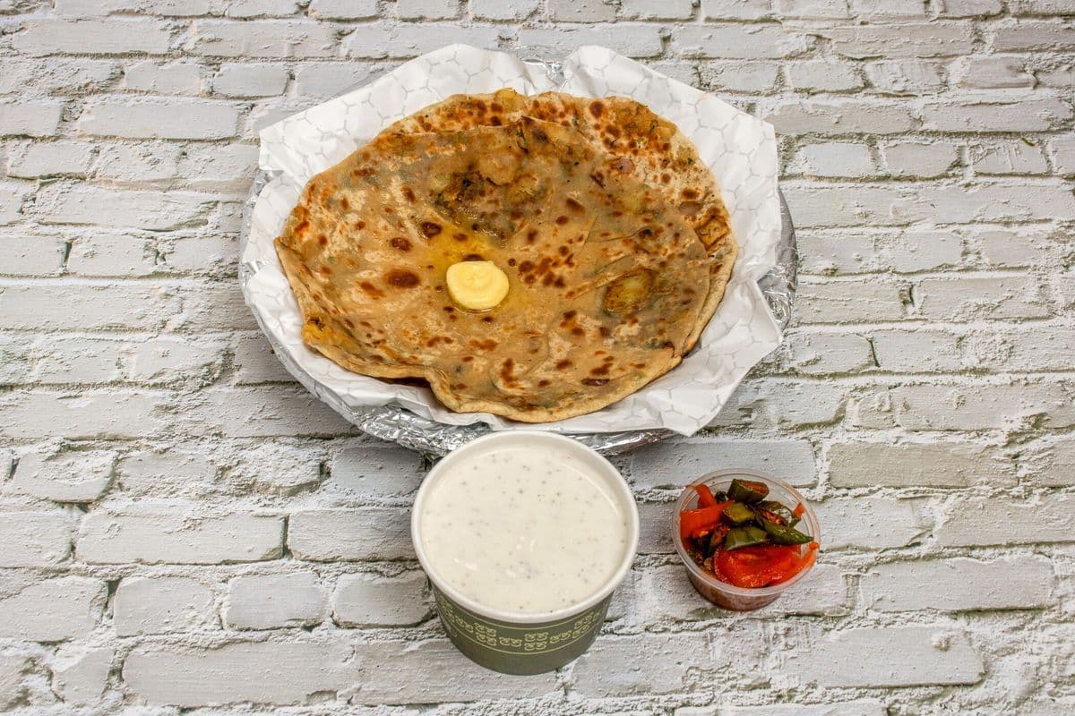 Aloo Paratha Plate(2pcs)