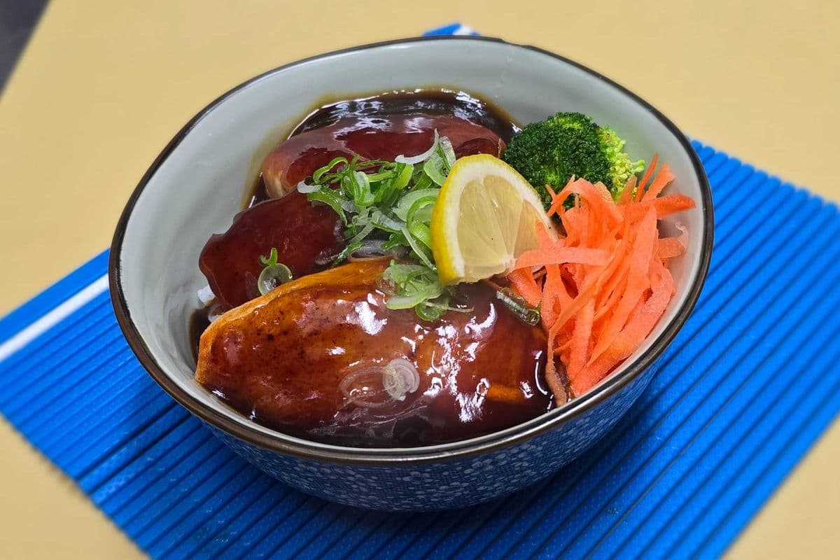 Salmon Teriyaki Don