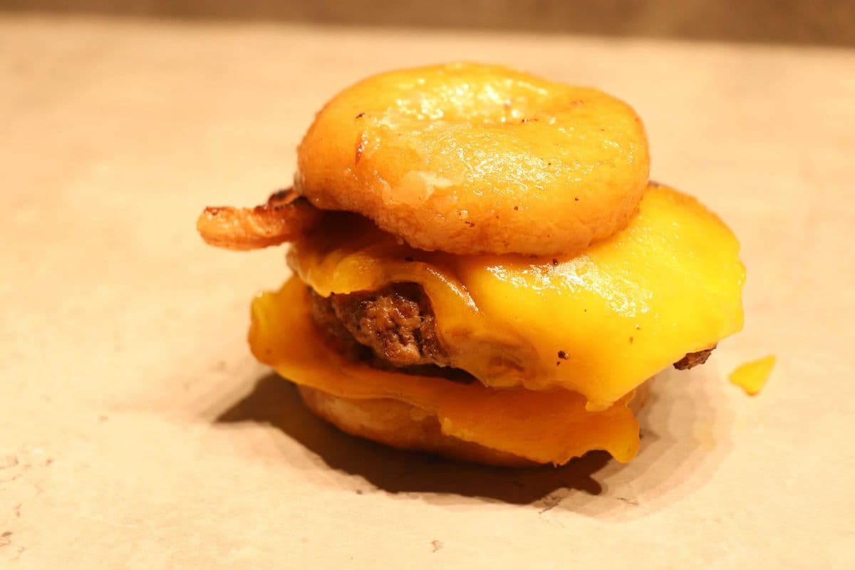 House Creation Burger