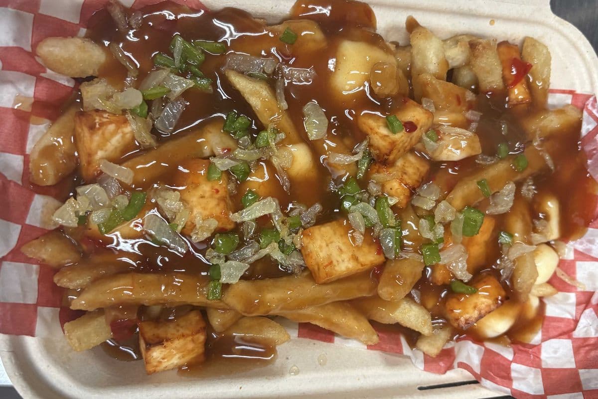 Thai Poutine Veg