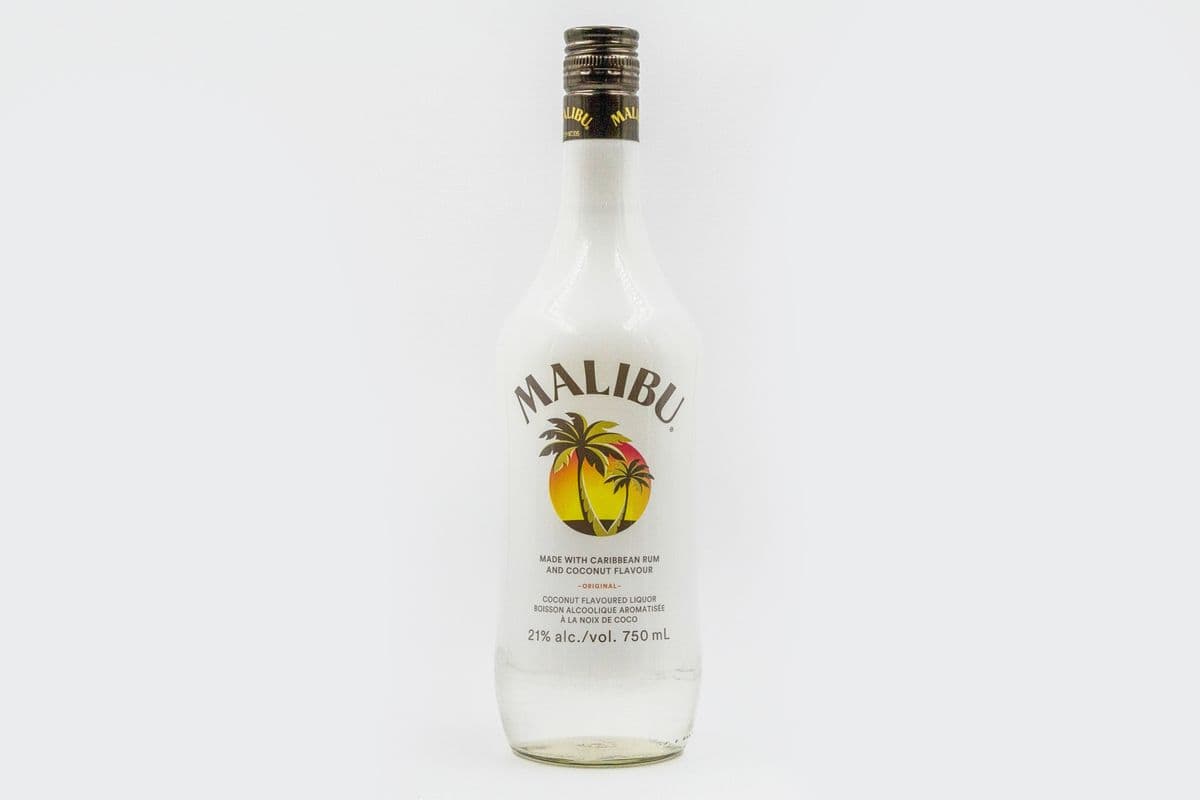 MALIBU COCNUT 750ML (1 x 750ML)