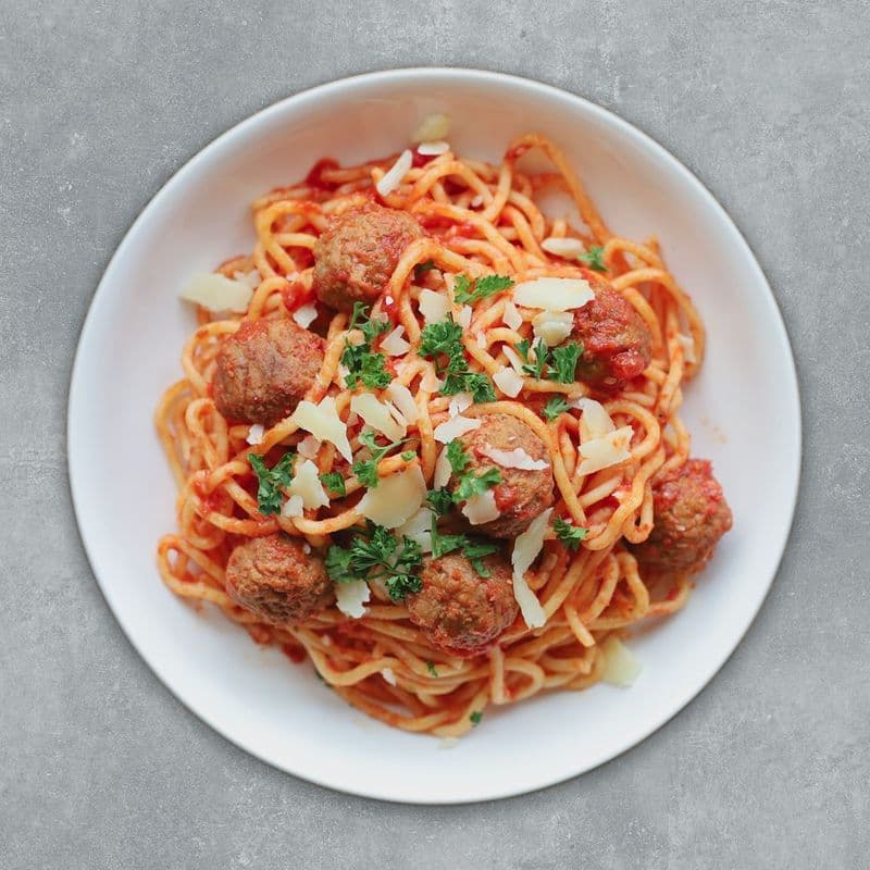 Spaghetti Pomodoro with Meatballs