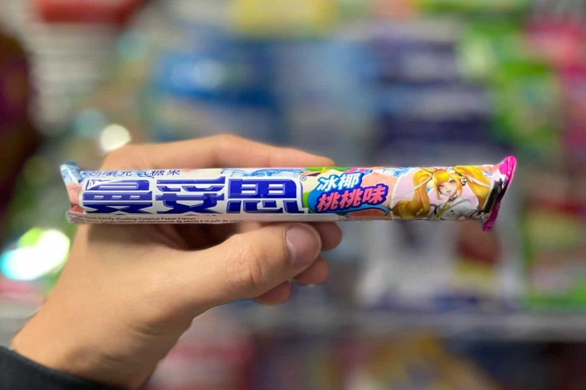(CHINA) MENTOS NEON RAINBOW CANDY🌈✨ - 37G