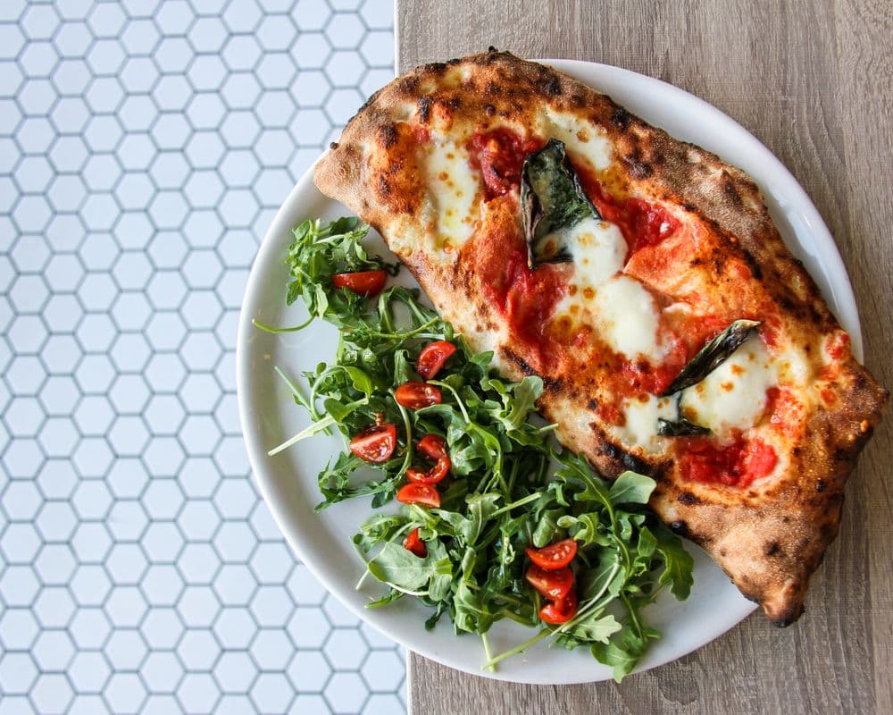 Calzone Napoletano
