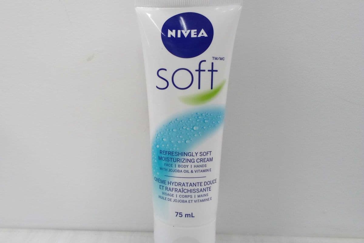 NIVEA Soft moisturizing cream Tube 75ml (75ml)