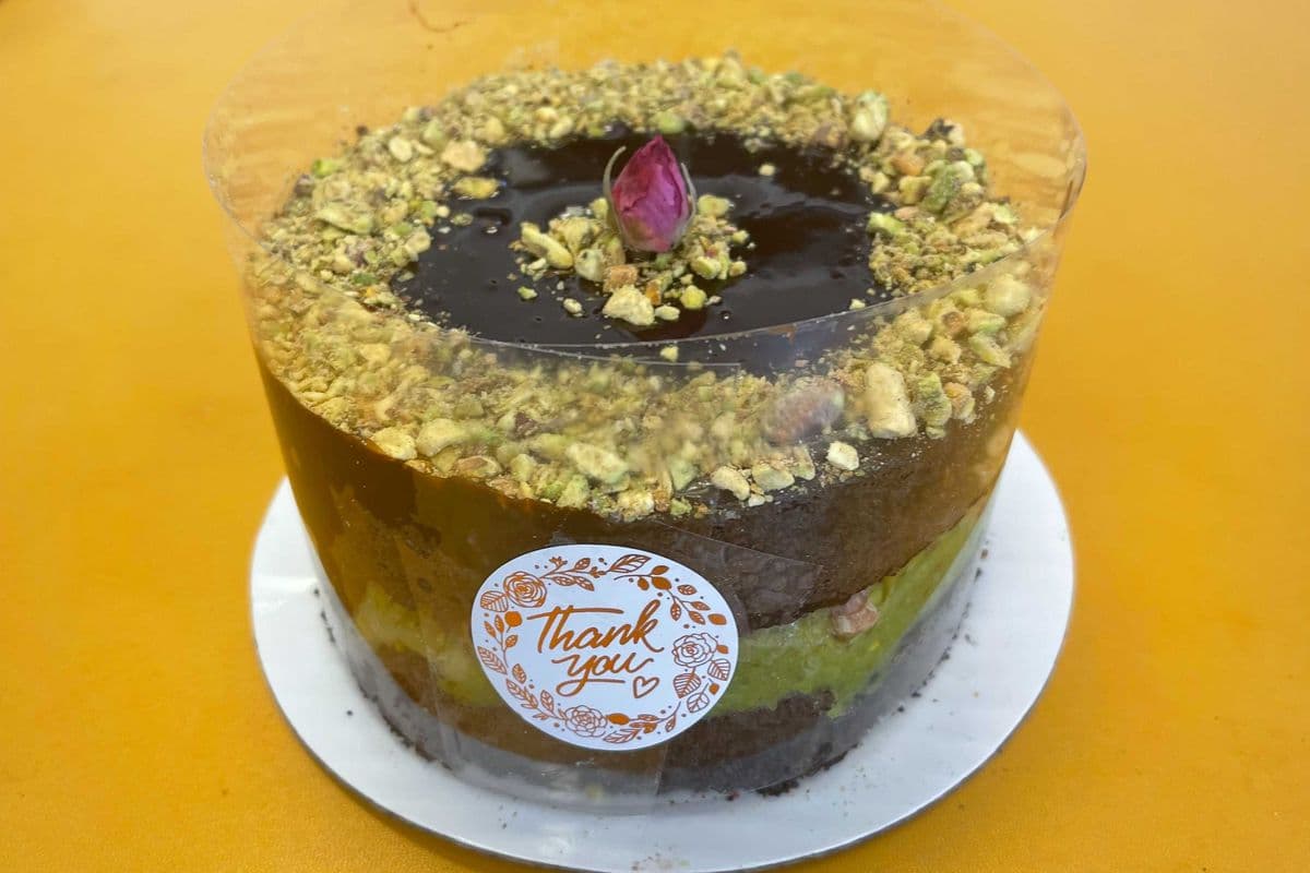 Dubai Cake (New!)